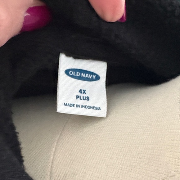 Old Navy Women's Black Zip-Up Hoodie - Picture 2 of 4